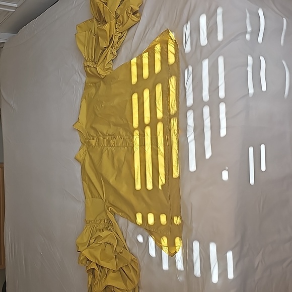 Ruffled sleeve blouse - Picture 3 of 3